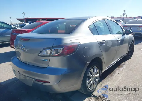 2013 Mazda Mazda3 I Sport z USA, uszkodzony, nr VIN JM1BL1U73D1794182